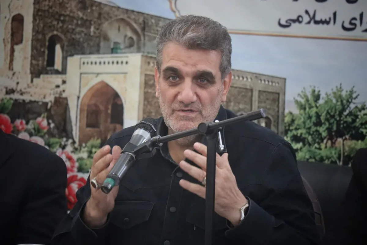 گرهگشایی از مطالبات کهنآباد آرادان با اولویت آب، زیرساخت و خدمات عمومی