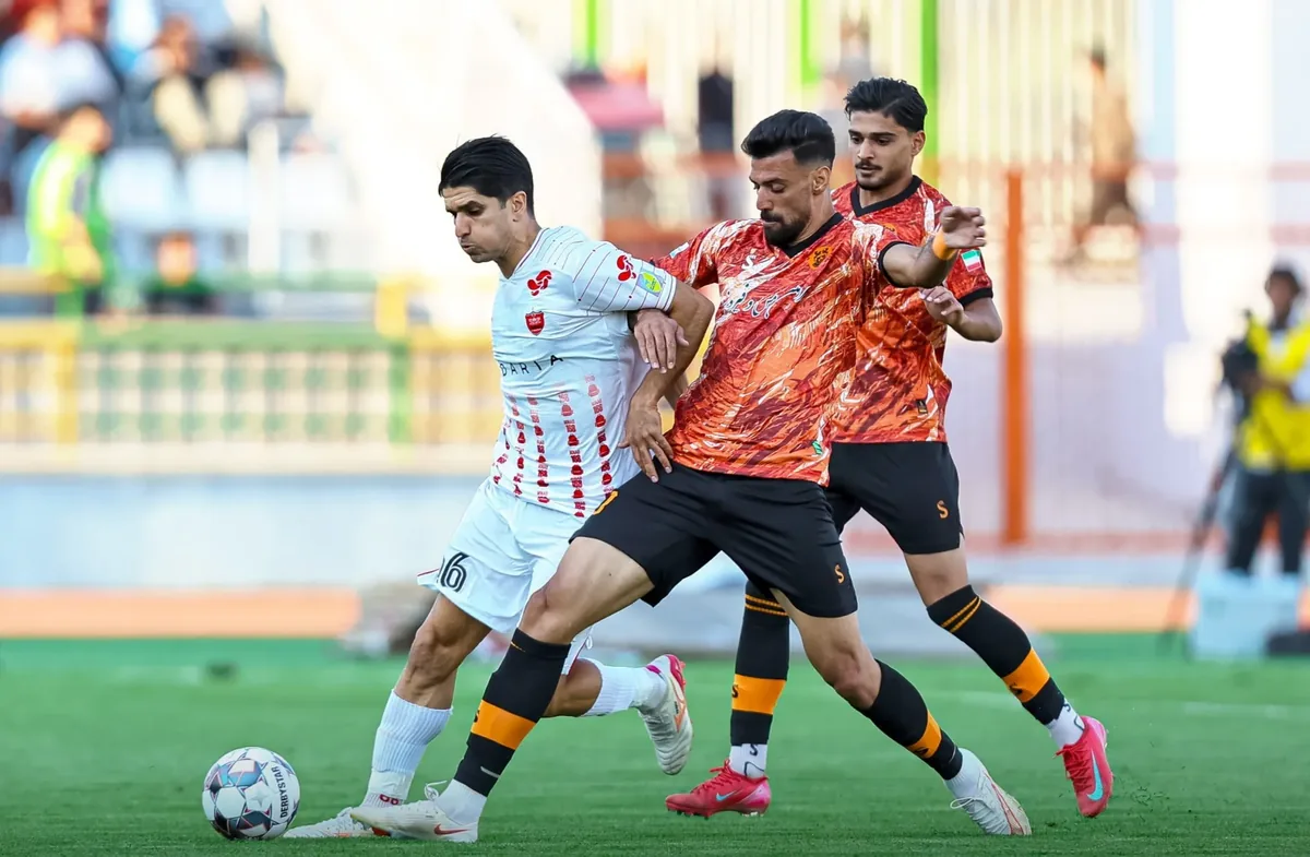 جشنواره گل پرسپولیس در خانه مس؛ فاصله سرخها با رقبا بیشتر شد + جدول
