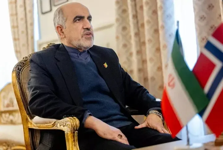 سفیر ایران در نروژ: ۳۰ میلیون «جانفدا» داریم/ نظام سیاسی ایران فرو نخواهد پاشید