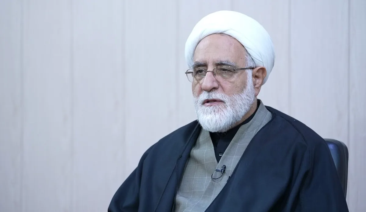 خانوادههای شهدای روحانی نماد صبر و استقامت در مسیر آرمانهای الهیاند / رونمایی از «فرهنگنامه شهدای روحانی» جنگهای تحمیلی دوم و سوم