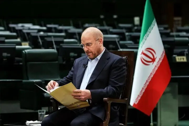 قالیباف: به وزیر خزانهداری آمریکا نوبل فیزیک بدهید