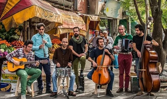 ماجرای بامزه گروه پالت؛ بدون همسرم هرگز!