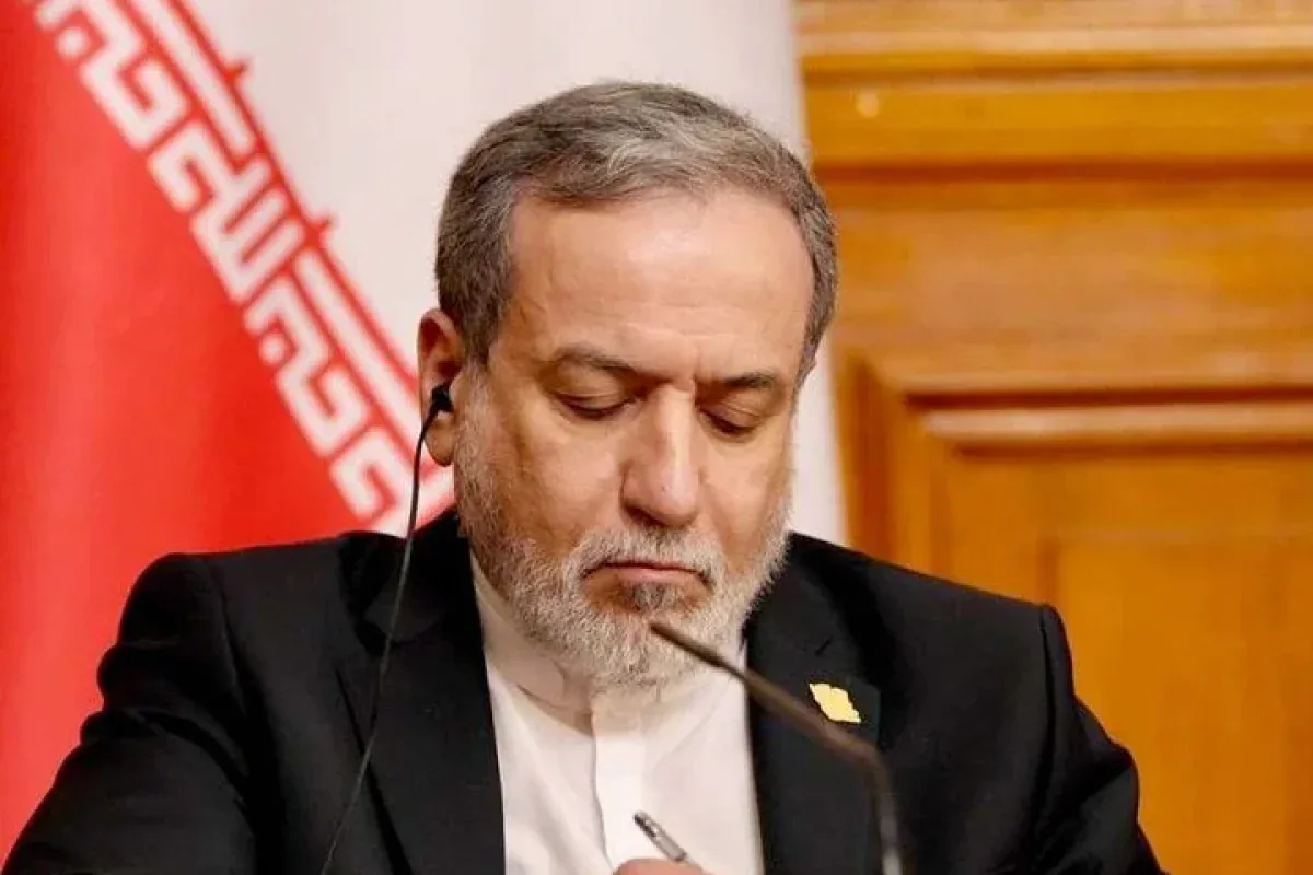عراقچی: ایران برنامهای ۷ روزه برای بازگشایی تنگه هرمز در صورت رفع تهدیدهای نظامی ارائه کرد