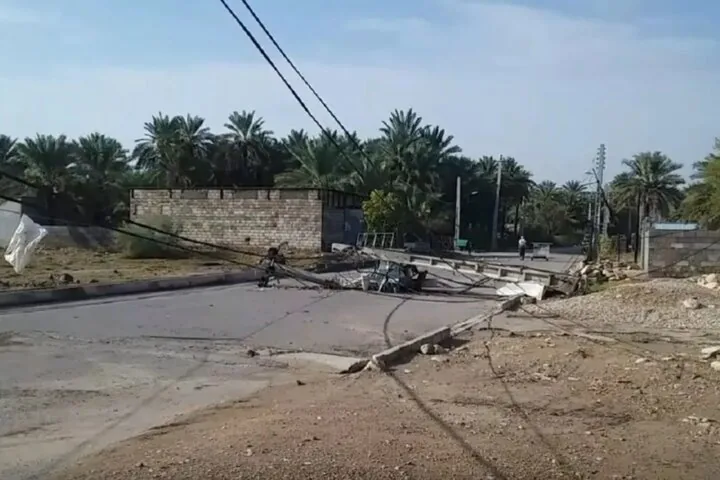 خسارت طوفان به تاسیسات برق هرمزگان برآورد شد