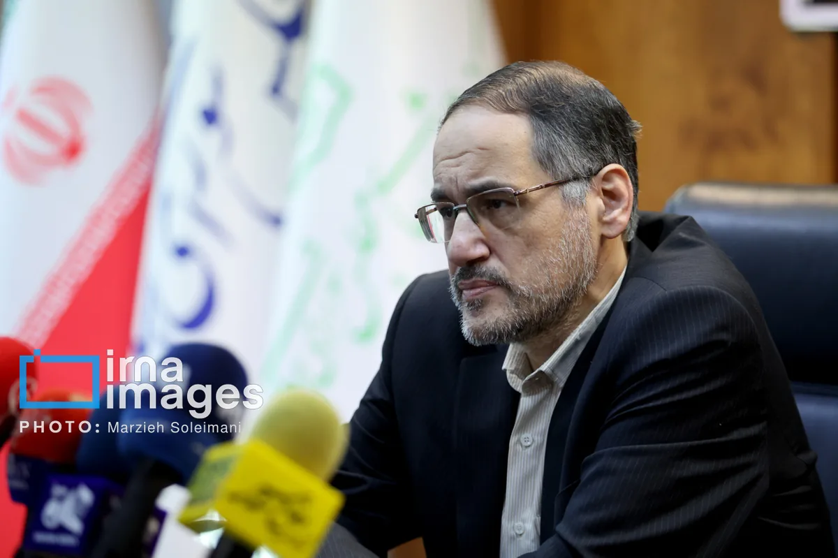 ایران را به هراس نسپاریم/ تا فصلی ماندگار از تاریخ این سرزمین، فاصلهای نمانده است