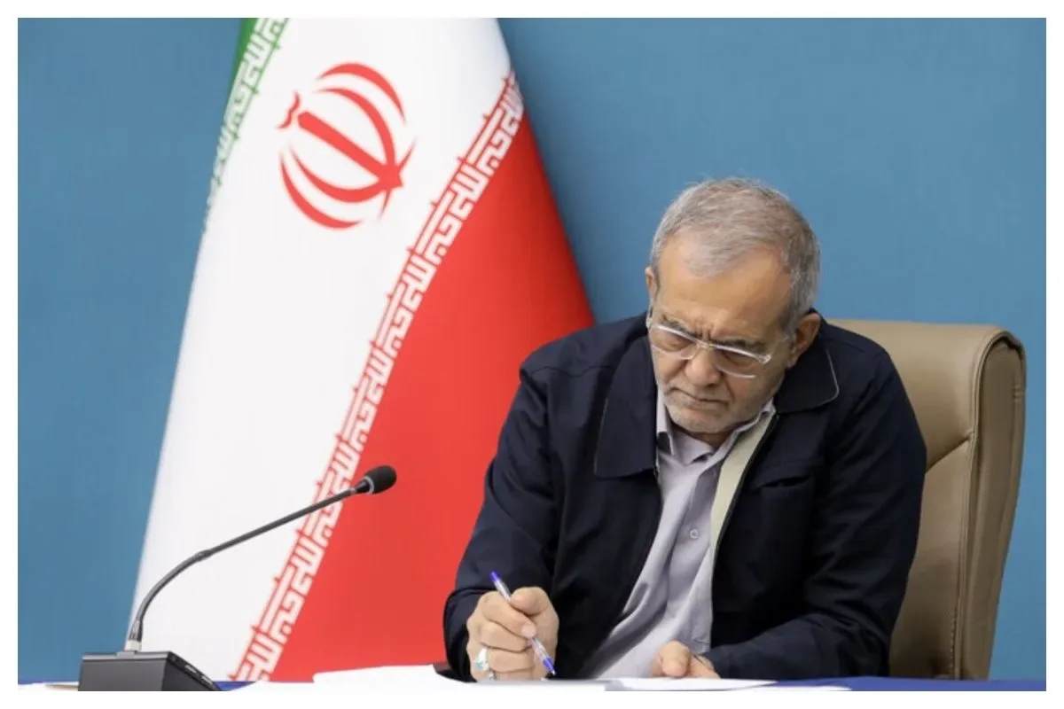 پزشکیان: رأی قاطع مجلس به وزیر دفاع، پیام وحدت و حمایت از نیروهای مسلح بود
