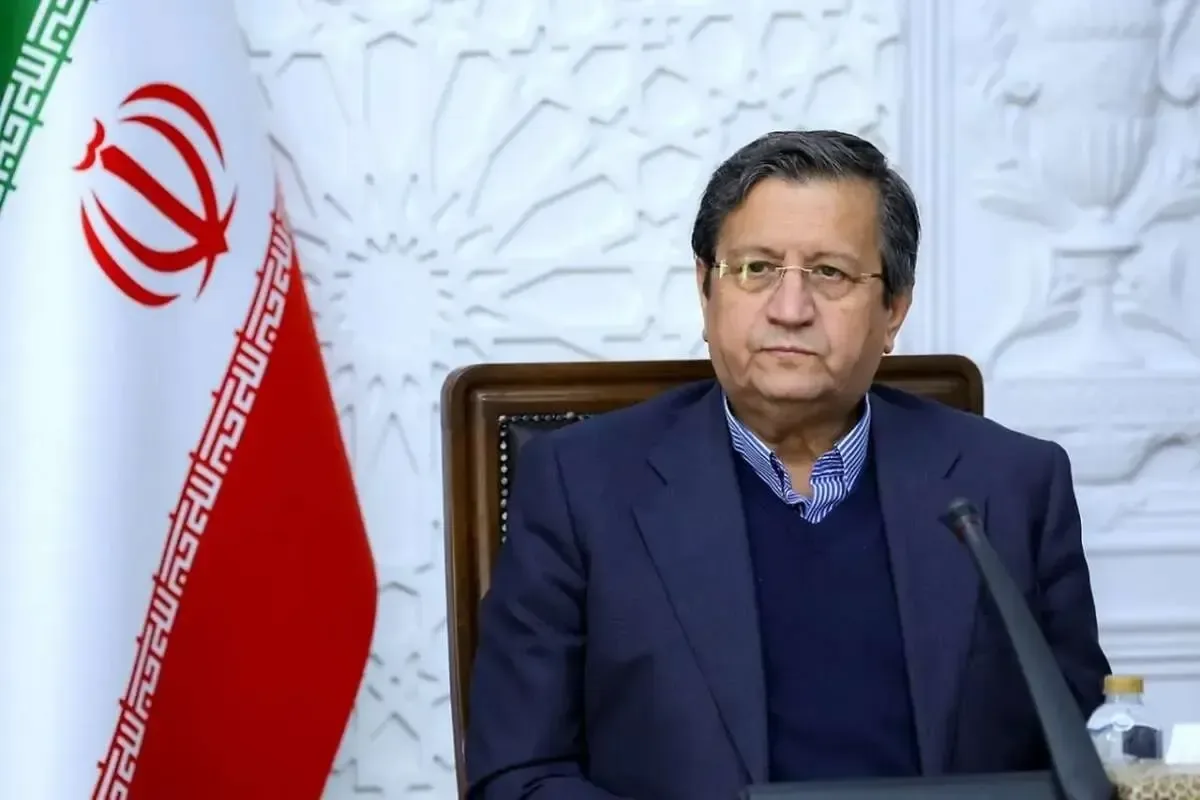 انتقاد همتی از رویکرد صندوق بینالمللی پول: در ارزیابیهای خود از اقتصاد ایران واقعبین باشد