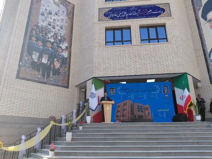 نماینده مجلس:خون شهدای دانش‌آموز مدعیان دروغین حقوق بشر را رسوا کرد