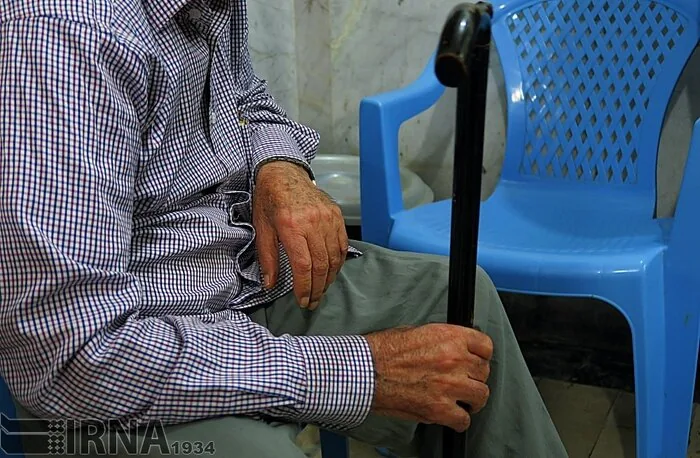 مطالبات بازنشستگان پشت پیچ سنگین شدن هزینه زندگی