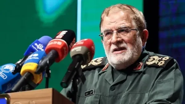 سرلشکر ایزدی: کنترل تنگه هرمز تا زمانی که ایران اراده کند، ادامه دارد