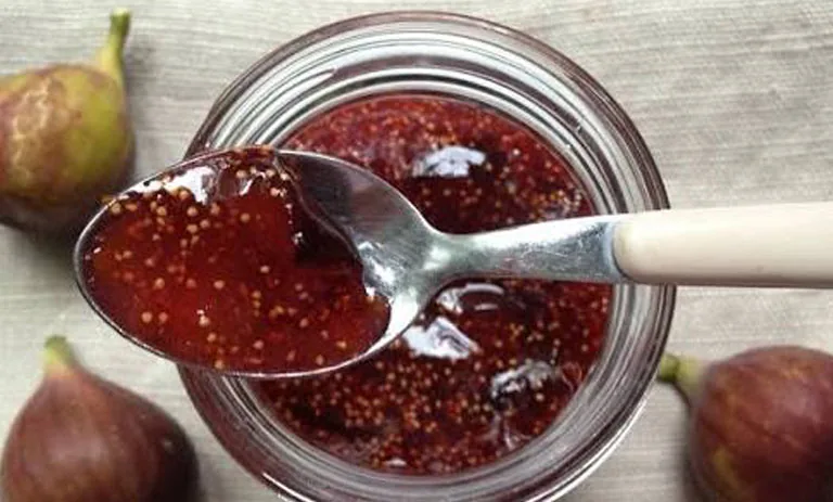طرز تهیه مارمالاد انجیر خوشرنگ+ نکات شکرک نزدن