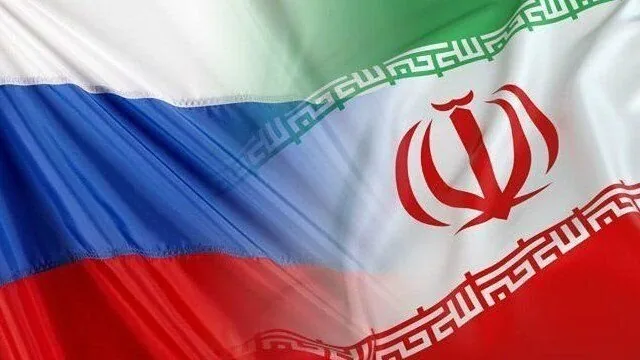 روسیه و ایران در حال بازی شطرنج چهاربعدی