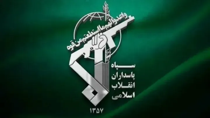 فرماندهی کل سپاه: میثاق می بندیم که هرگز سرنوشت این سرزمین را به وعده دشمنی کودککش که کارنامه او آکنده از عهدشکنی، فریب و کینه با ملت ایران است، گره نزنیم / «درس فراموشنشدنی» را که نوید آن را فرمودید، با قدرت، قاطعیت، حکمت و اقتدار به او خواهیم آموخت / تجربههای بزرگ ایمان ما را به این حقیقت راسختر ساخته که راه عزت، از مسیر مقاومت و اقتدار میگذرد
