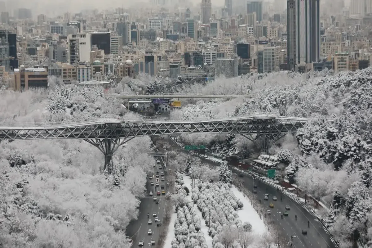 کاهش دما و احتمال یخبندان در ارتفاعات تهران از شنبه (۷ تا ۹ آبان)