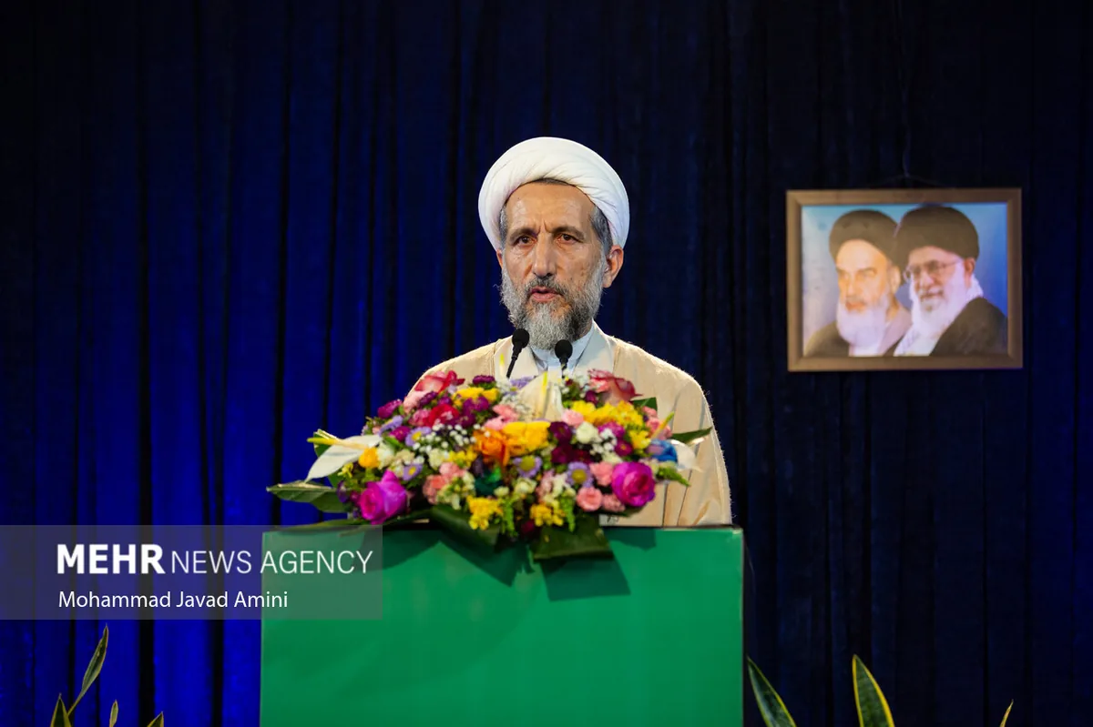 ملت ایران با ایستادگی در میدان توطئههای دشمنان را خنثی کرده است