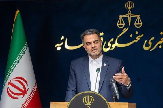 تشکیل پرونده قضائی برای یک معاون وزیر | هشدار به مردم درباره «دلالان قضایی» | آخرین وضعیت پرونده شهادت نصرت افتخاری | واکنش به ادعاهای یهودستیزی