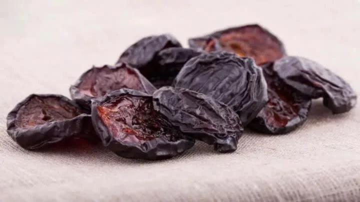طرز نگهداری آلو خشک در فریزر
