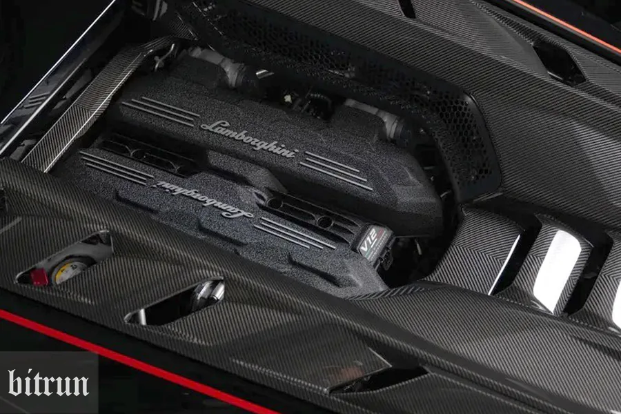 لامبورگینی Revuleto SV