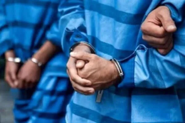 دستگیری ۱۴ سارق خانههای در حال ساخت در یزد با ۳۱ فقره سرقت