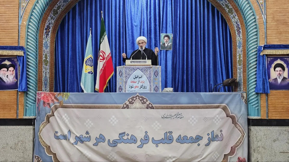 امام جمعه آبادان: به پیروزی نهایی نزدیک هستیم و نباید سنگر خیابان را خالی کنیم