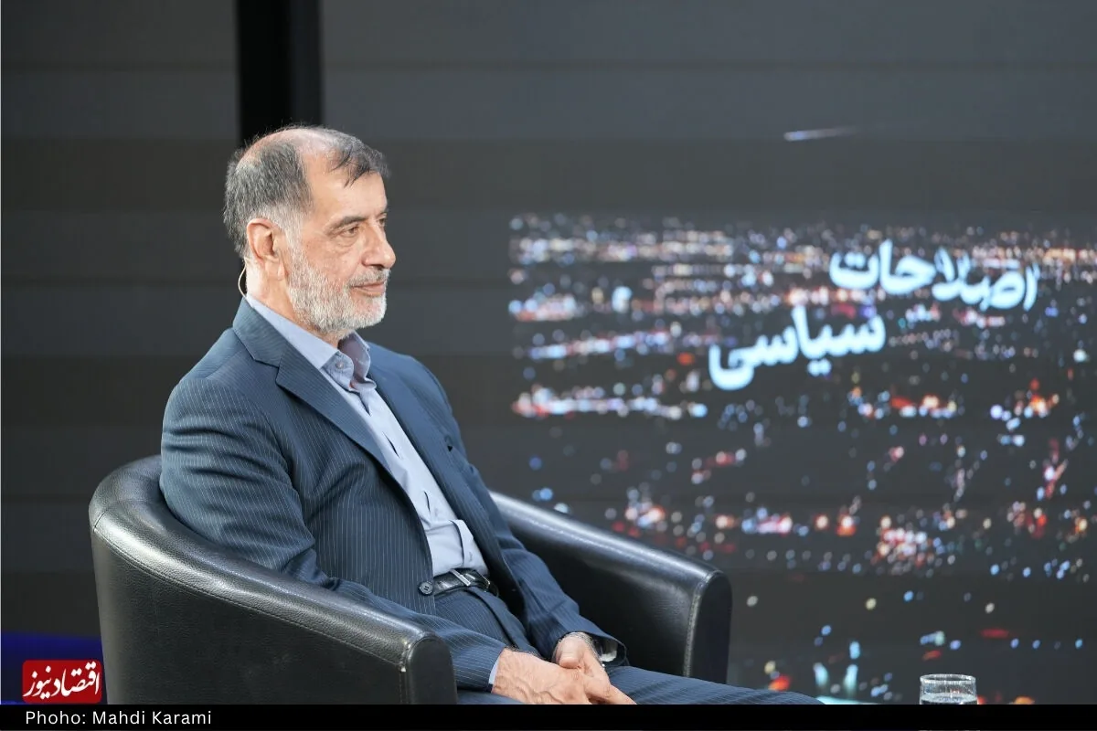 پیشنهاد باهنر برای معماری جدیدی در گفتمان اصولگرایی؟ | کشور به شیخ و منجی نیاز ندارد | نسل جدید نمیخواهد کسی در جایگاه رییس یا رهبر فکری قرار بگیرد