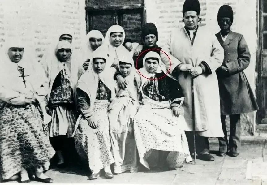 عکس/ زیباترین زن حرمسرای ناصرالدین شاه قاجار شکار شد
