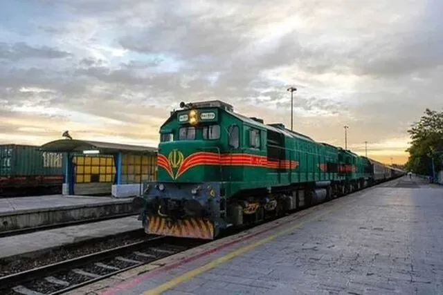آغاز پیشفروش بلیت قطارهای آبان