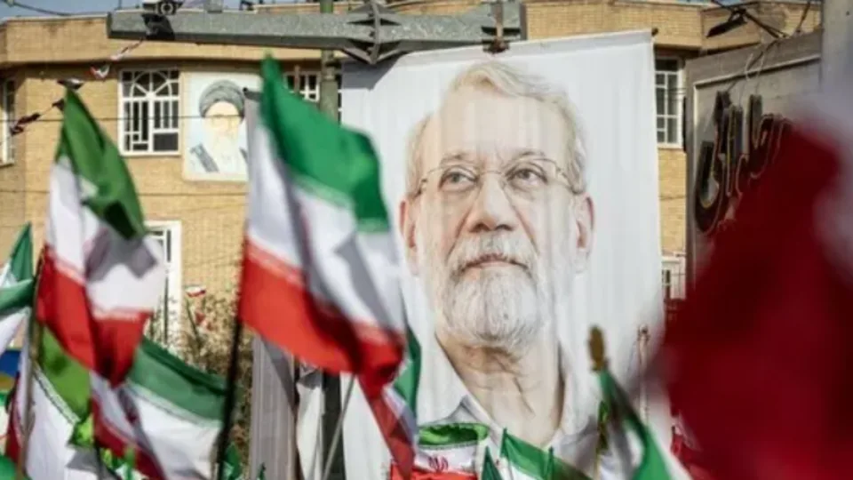 یادداشت رضا داوری اردکانی در آیین یادبود شهید لاریجانی؛ دکتر علی لاریجانی از جمله قربانیان تروریسم رسمی و حکومتی است