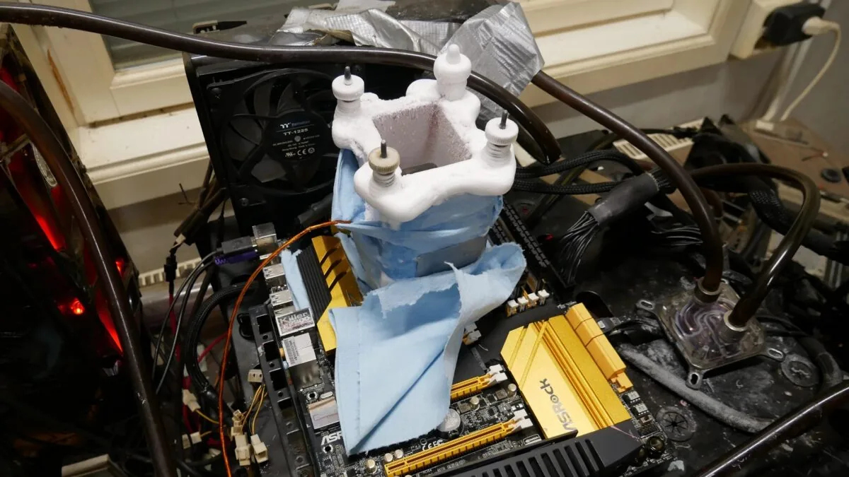 اورکلاکر Luumi با پردازنده ۱۲ ساله Intel Core i5-4670K رکورد جهانی را شکست 
