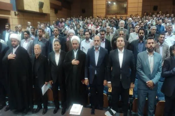امام جمعه بم: چالشهای مدیریتی نباید به سرمایه اعتماد عمومی آسیب بزند