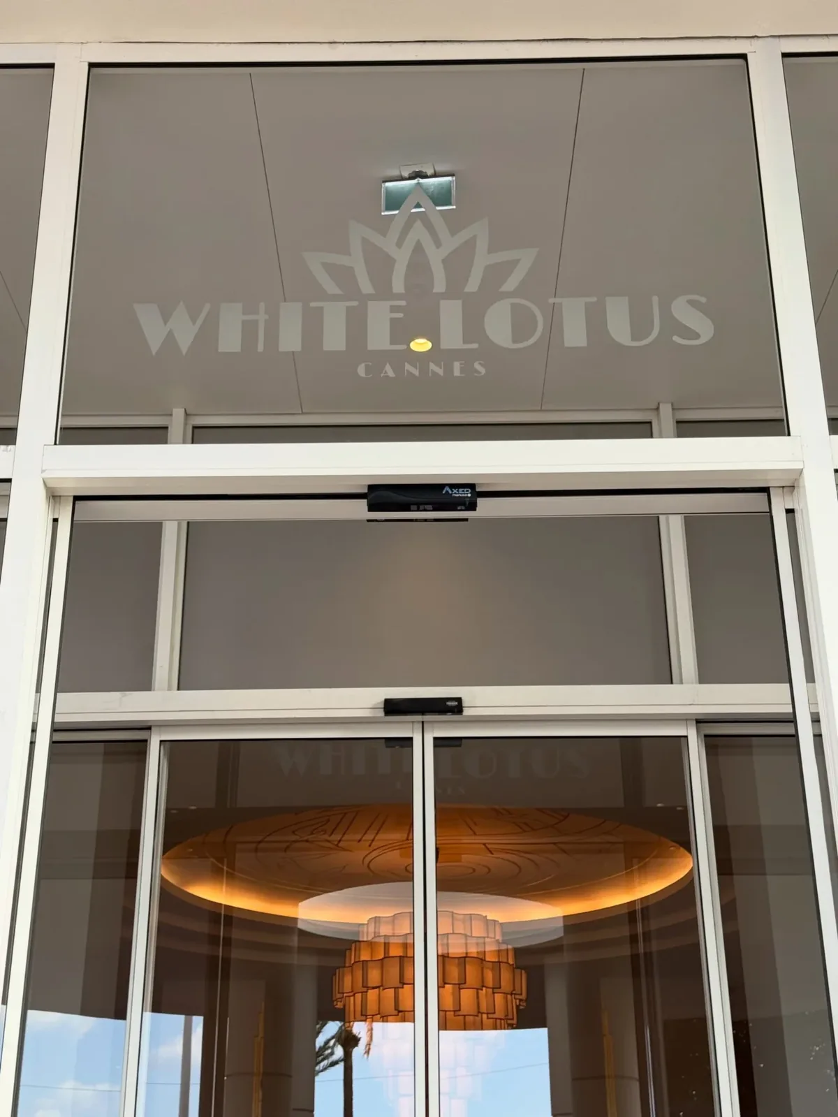 فصل چهارم the White Lotus