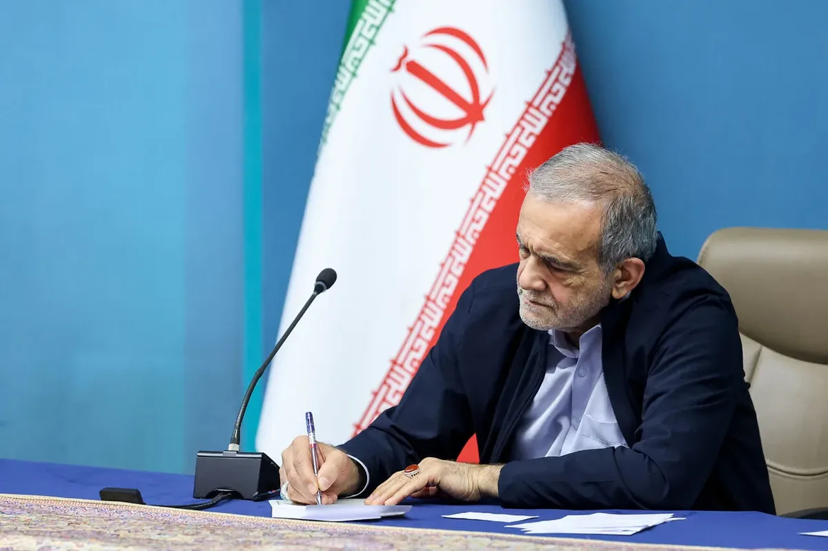 پیام تبریک رئیس جمهور پزشکیان در پی قهرمانی تیم ملی کشتی فرنگی ایران در رقابتهای جهانی