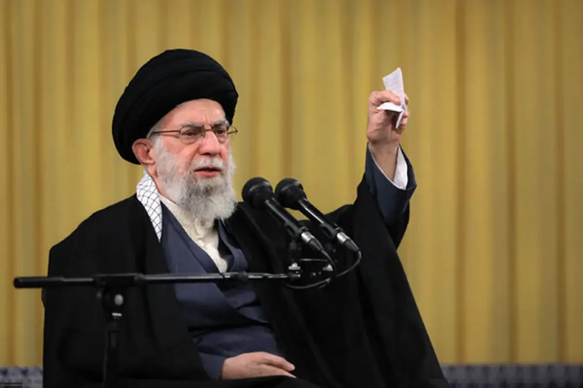 شباهت یک روحانی عراقی به رهبر انقلاب اسلامی توجه برانگیز شد/ ویدئو