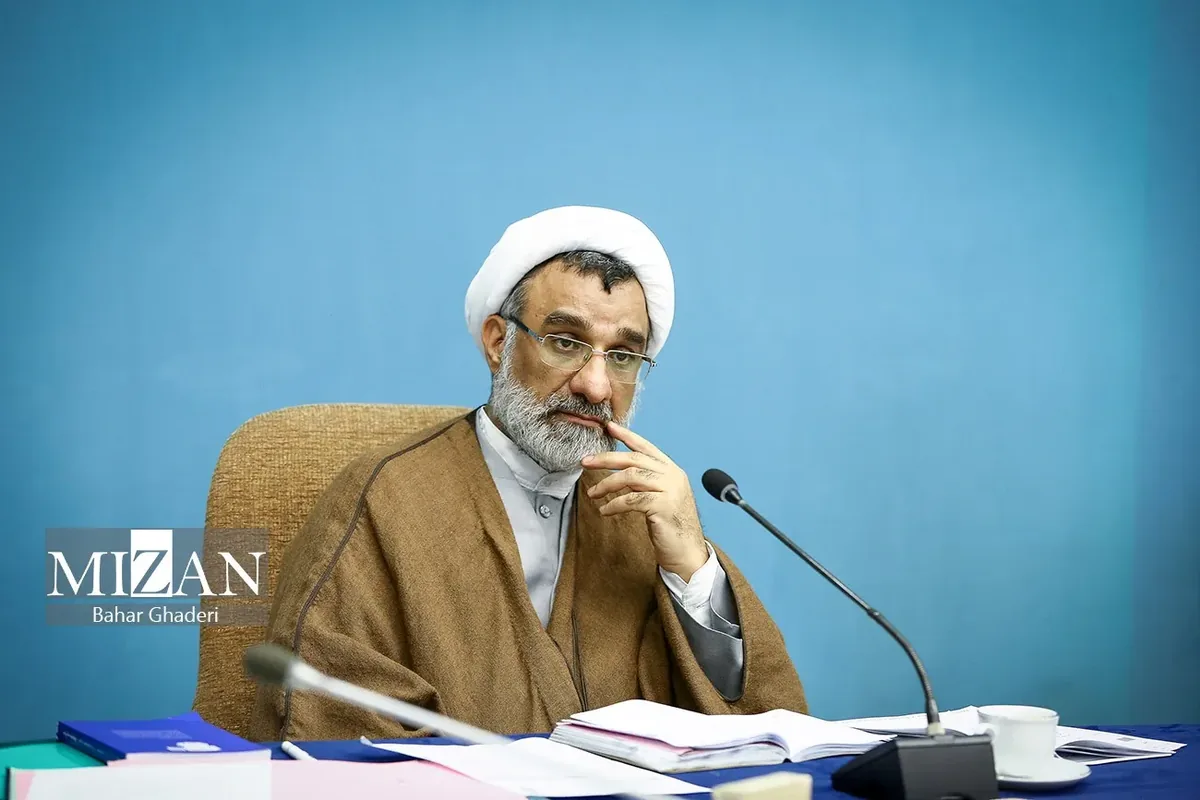 آخرین وضعیت ساماندهی شبکه نمایش خانگی/ خسروپناه: هنرمندان در دام تاریخ تحریفشده پهلوی نیفتند