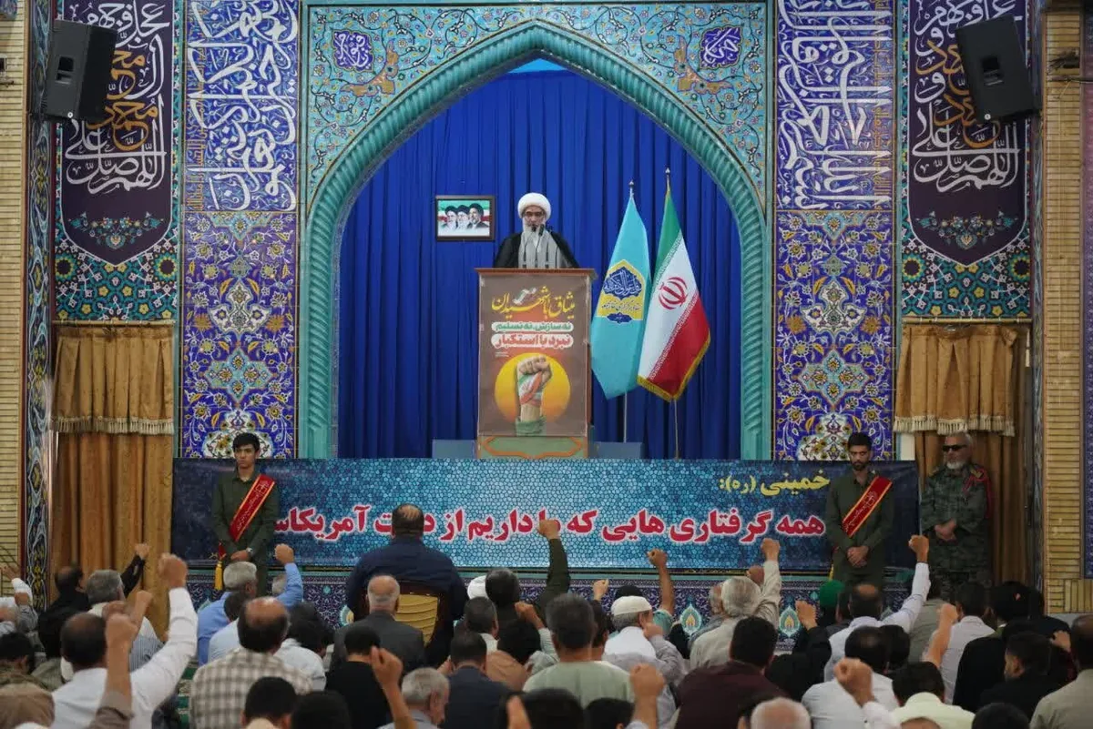 دشمن با مهندسی ذهن به دنبال مدیریت رفتار مردم است