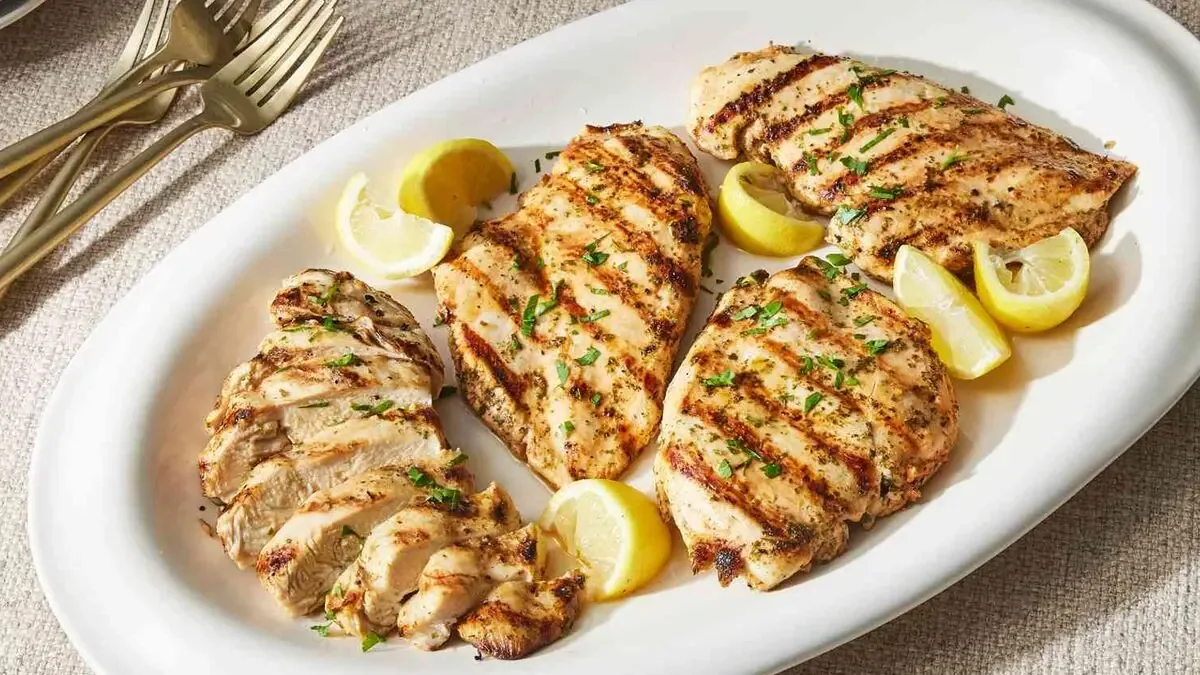طرز تهیه استیک مرغ گریل آبدار و خوشطعم