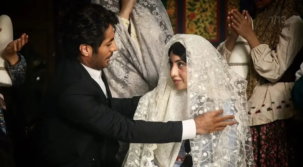 محبوبه بامداد خمار با عکسی متفاوت از پشت صحنه آخرین قسمت این سریال!