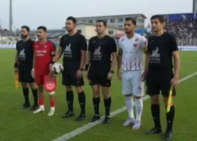 گزارش زنده: نساجی صفر _ پرسپولیس صفر