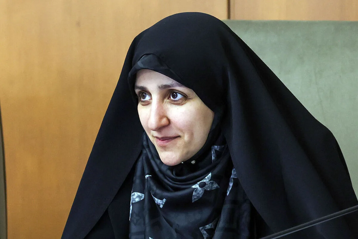 معاون رئیس جمهور در امور زنان و خانواده: بیش از ۵۷۰۰ زن در عرصههای مختلف مدیریتی فعالیت میکنند/ تصویب سند ملی اشتغال زنان