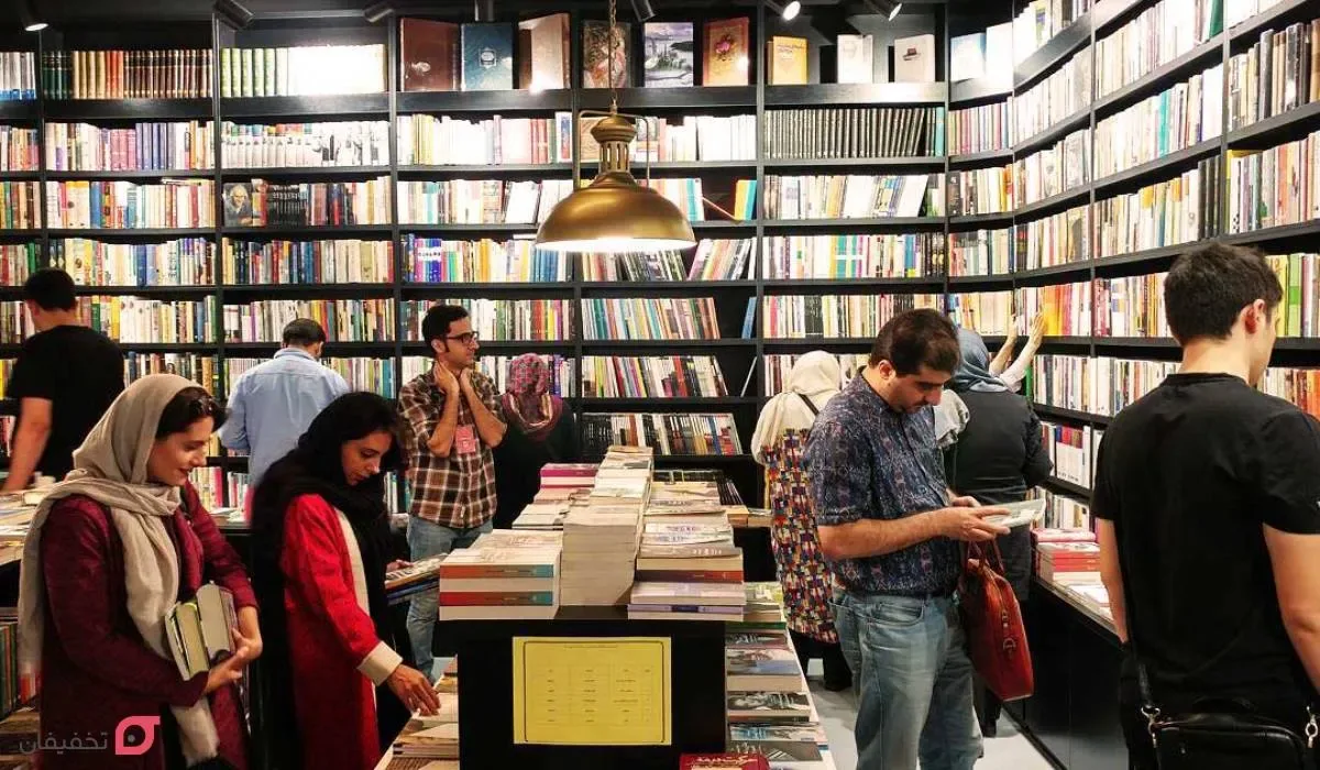 هزینه کتابخوانی در اقتصاد تورمی| خرید کتاب چقدر از دستمزد کارگران را میبلعد؟