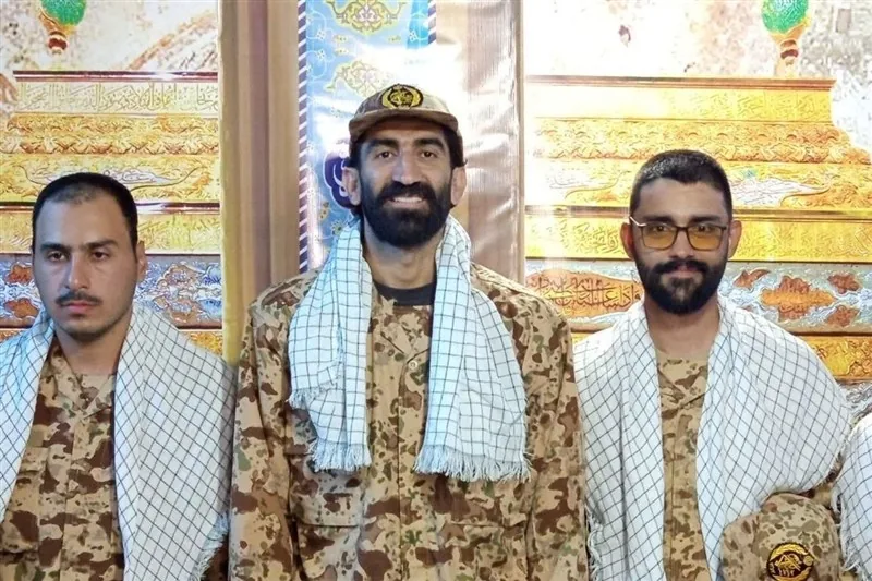 تصویری از بیرانوند در لباس سربازی