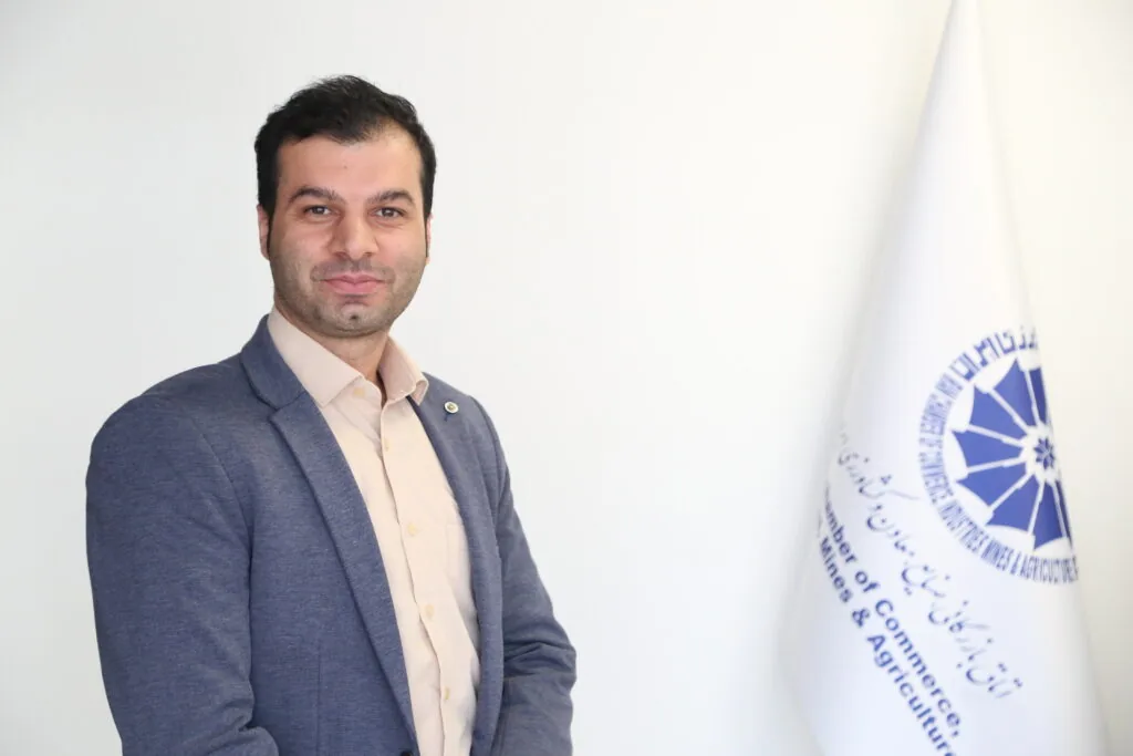 نیکزاد: حتی در صورت توافق، اقتصاد ایران با تورم فزاینده و افزایش هزینه تولید روبه‌رو است