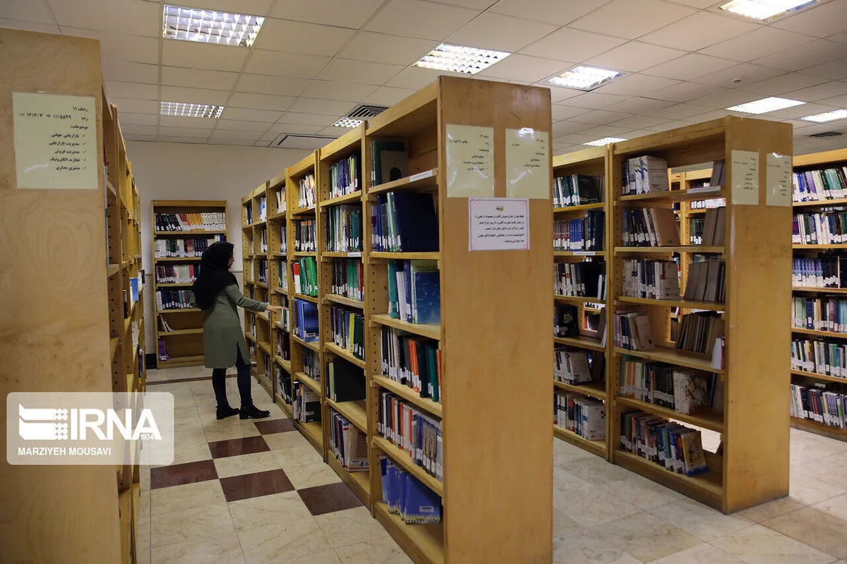 بیش از ۱۲۶ هزار جلد کتاب در کتابخانههای خرمدره نگهداری میشود