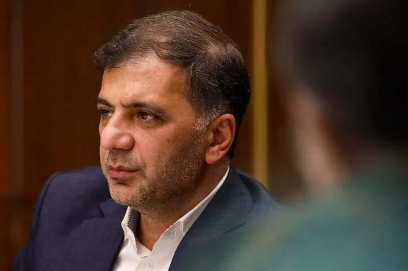 کریمی: تلاش میکنیم شرایط برای حفظ آمادگی تراکتور فراهم شود