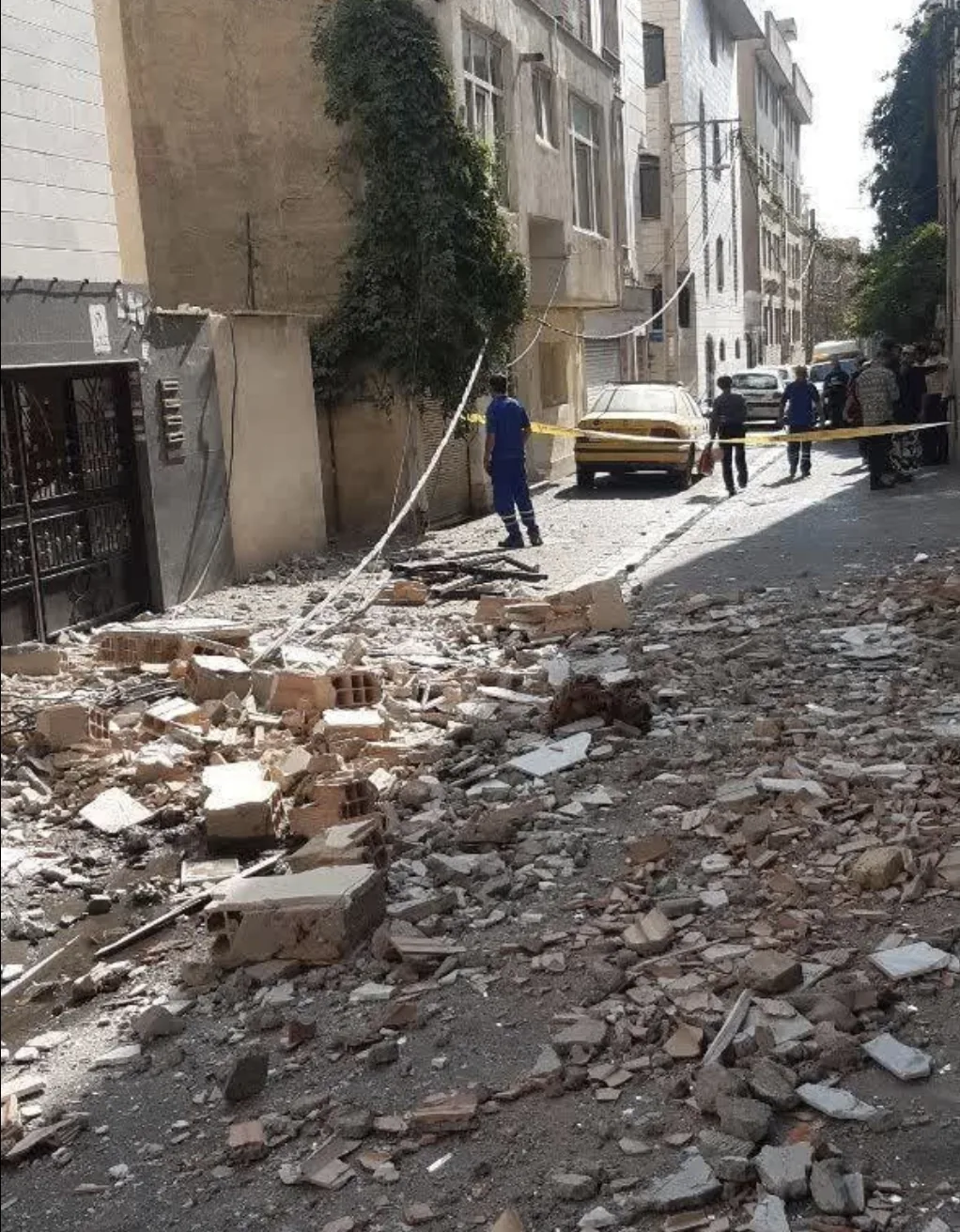 انفجار و نشت گاز در یک ساختمان مسکونی در نارمک