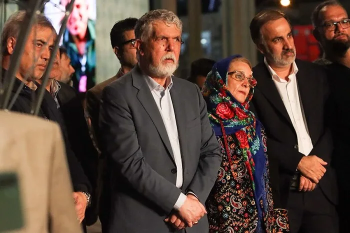 وزیر فرهنگ به گردهمایی عروسک‌ها آمد