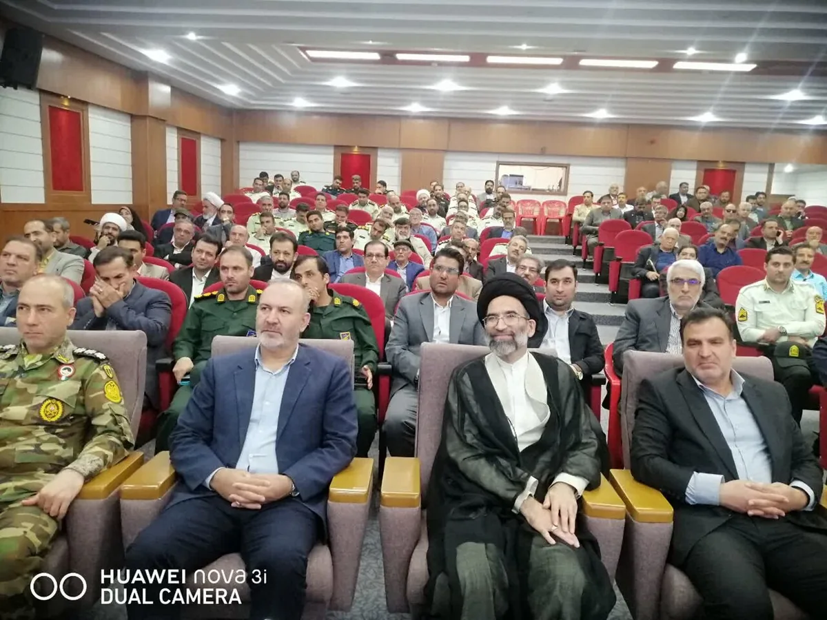 مسئولان ادارات نسبت به حیا و حجاب در زیر مجموعه هایشان اهتمام داشته باشند+تصاویر