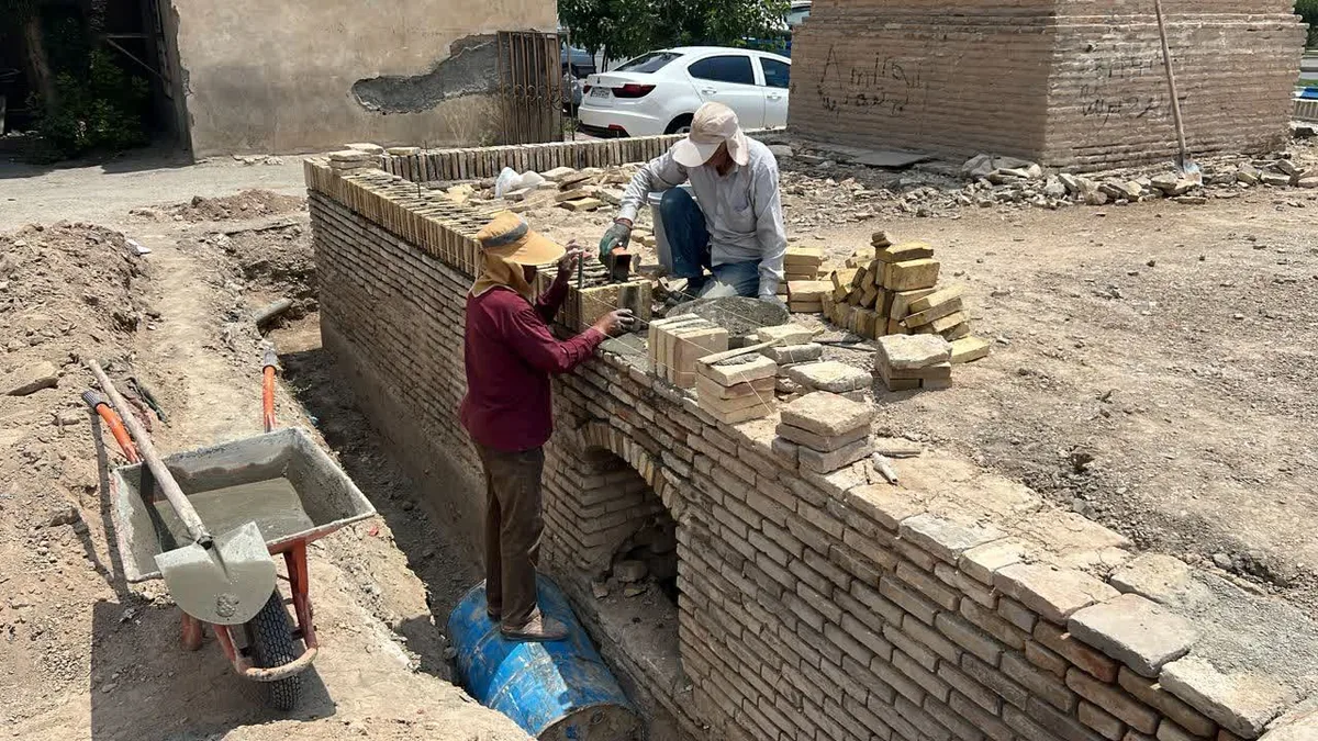 یک خانواده پای کار تاریخ ایران؛ کاروانسرای کنارگل فشافویه دوباره زنده شد