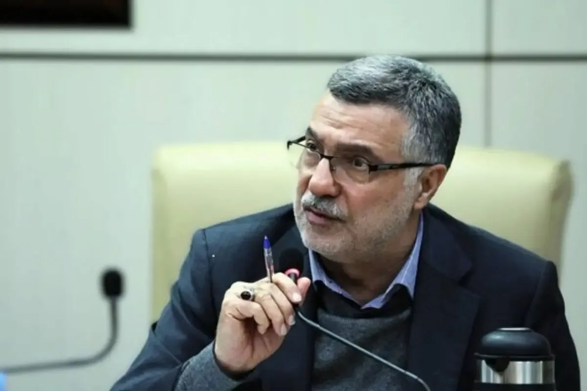 وزیر بهداشت : برخی ادعا میکنند دارو و تجهیزات پزشکی تحریم نیست، اما این ادعا با واقعیتهای موجود فاصله دارد