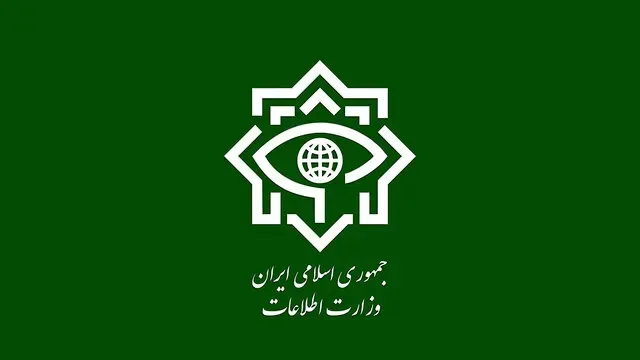 وزارت اطلاعات: ۲ عضو تیم قاچاق سلاح جنگی در غرب ایران بازداشت شدند